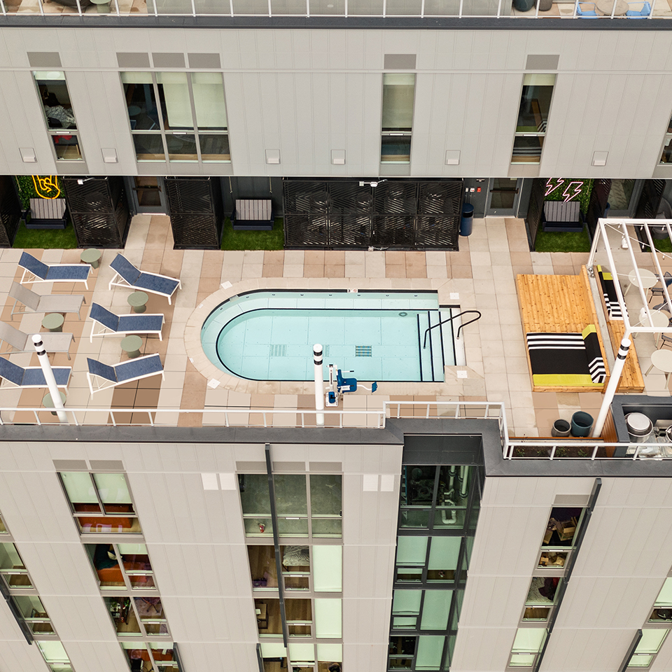 The rooftop pool at oLiv Seattle